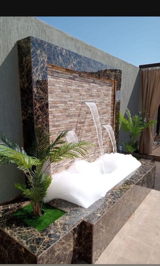 شلالات ونوافير حدائق